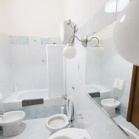 فندق مبيت وإفطار Giualduomo 3*